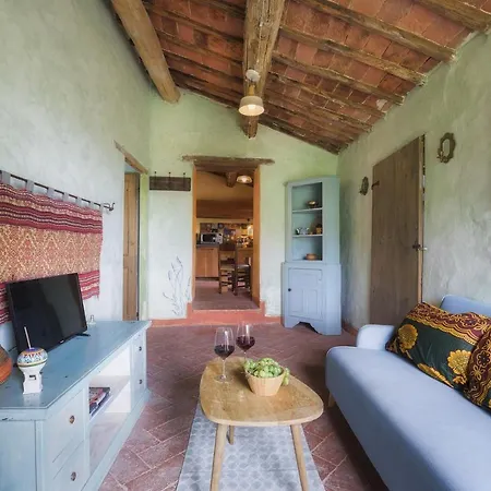 Casa Di Pan 6, Emma Villa