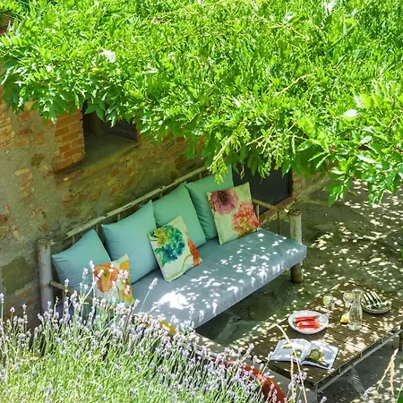 Casa Di Pan 6, Emma * Panicale