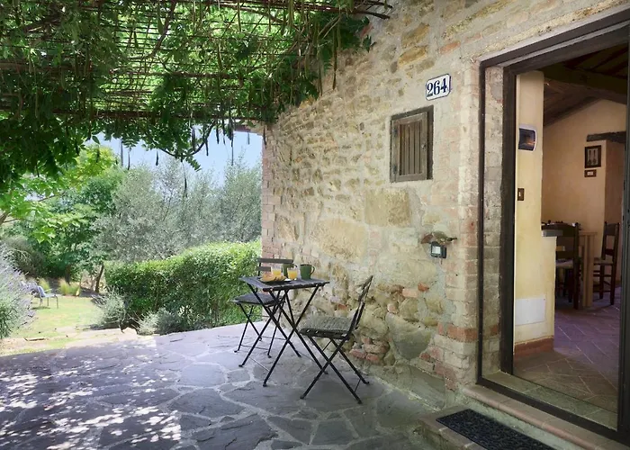 Casa Di Pan 6, Emma Panicale